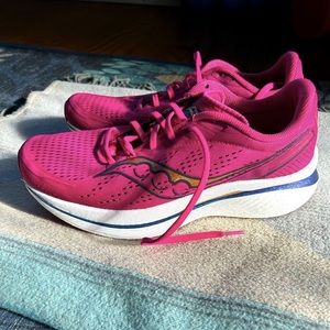 Saucony endorphin speed 3, men’s 10.5